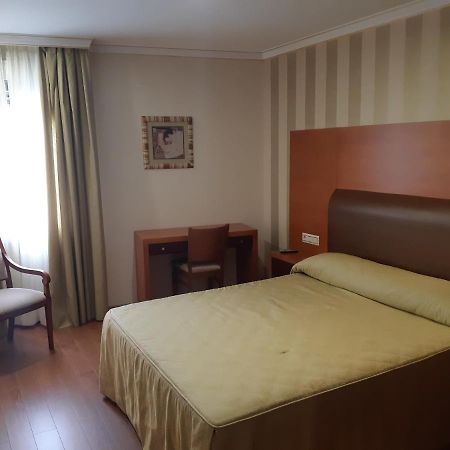 Hotel As Brisas Do Freixo ภายนอก รูปภาพ