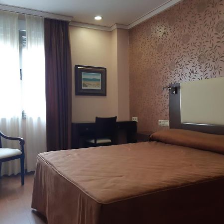Hotel As Brisas Do Freixo ภายนอก รูปภาพ
