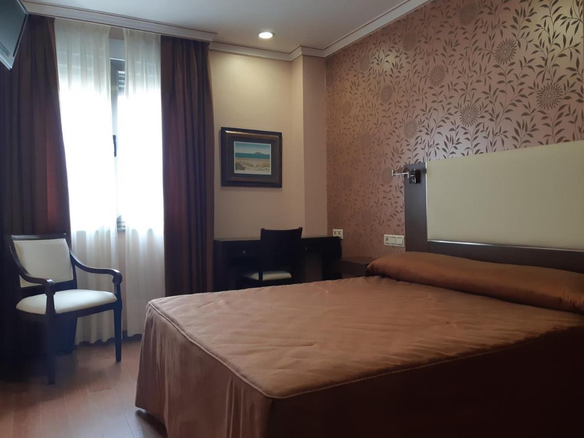 Hotel As Brisas Do Freixo ภายนอก รูปภาพ